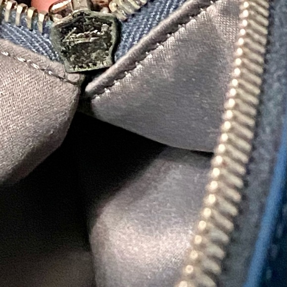 🌈Chanel XL GST Blue W/ Silver how’s work💎 - Picture 13 of 16